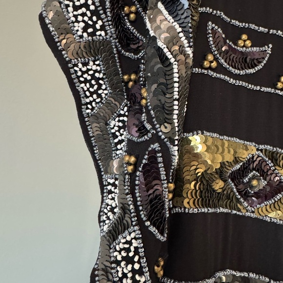 French Connection Black and Gold Sheath Mini‎ Dress with Bateau Neckline - Picture 2 of 8